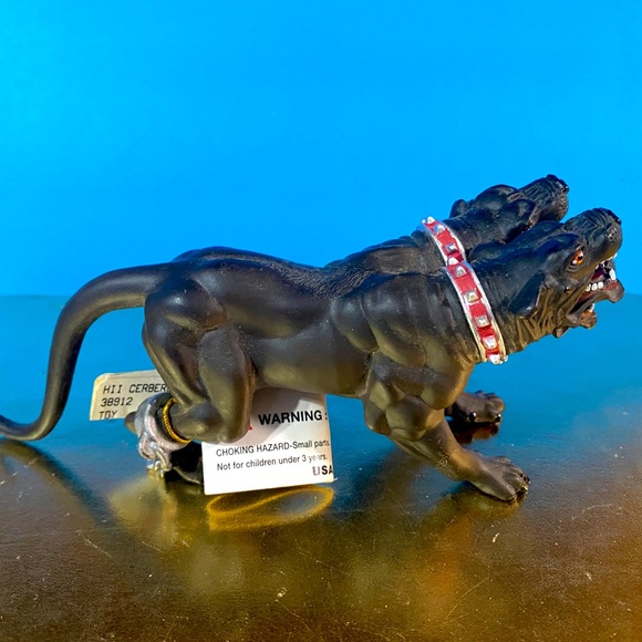 H11 CERBERUS NWT PAPO CERBERUS 3 HEADED DOG FANTASY MYTHOLOGICAL CREATURE 6.5” - Picture 5 of 12